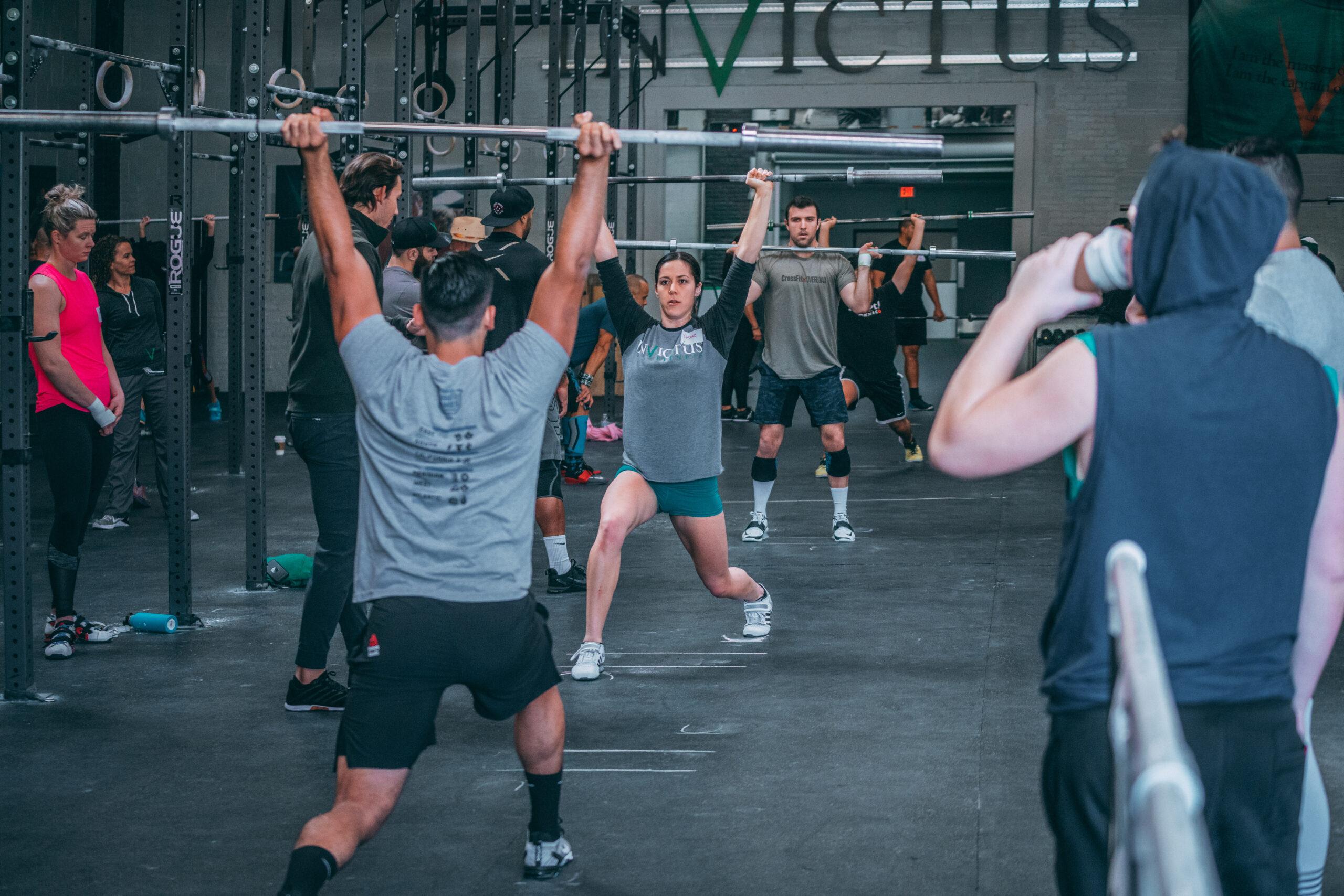 Weightlifting 101: The Timing of Receiving the Bar